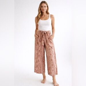 Band of the Free Peach/Mauve Cropped Pants